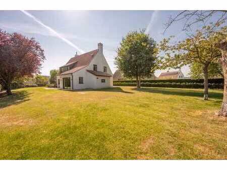 villa élégamment rénovée