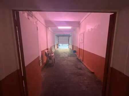 entrepôt sur 2 niveaux