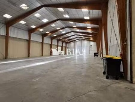 vente bureaux et commerces à la saussaye (27370) : à vendre / 400m² la saussaye