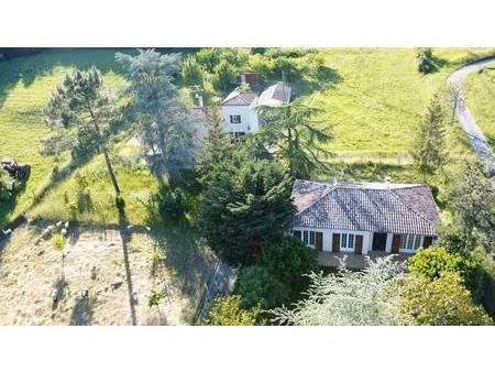ensemble de 2 maisons 10 pièces