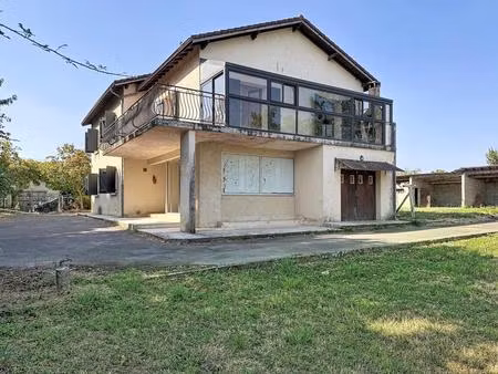 ensemble de 2 maisons 6 pièces