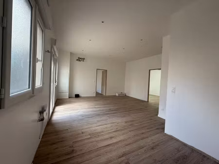 location appartement 4 pièces 64 m² à arpajon (91290)