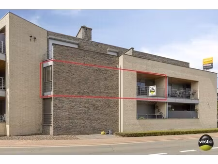 appartement te koop in bilzen-hoeselt met 2 slaapkamers
