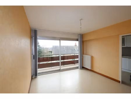 location appartement 1 pièce 31 m² à la charité-sur-loire (58400)