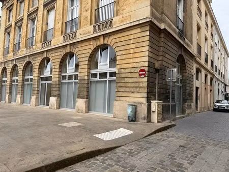 vente commerce reims 51100 460m²