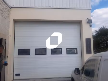 location local d’activités noisy le sec 93130 650m²