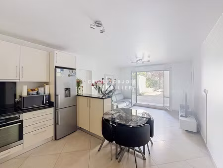 appartement dans une copropriété récente