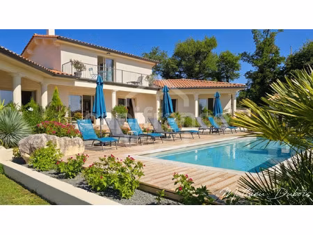 maison à vendre festalemps 9 pièce(s) 240m2 599 000€