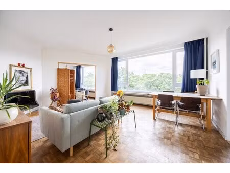 appartement te koop in berchem met 2 slaapkamers