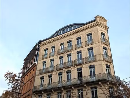 location bureau toulouse 411 m²