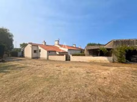vente maison à la barre-de-monts (85550) : à vendre / 114m² la barre-de-monts