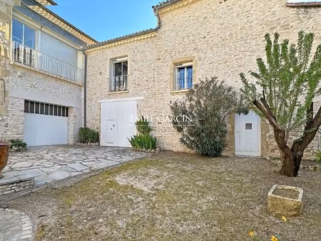 a vendre- maison de village - entre uzès et nimes - dépendances
