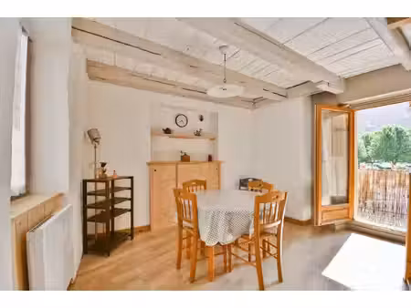 maison de village de 68 m2