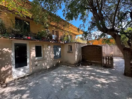 vente immeuble 7 pièces 109 m² à villeneuve-les-avignon (30400)  265 000 €