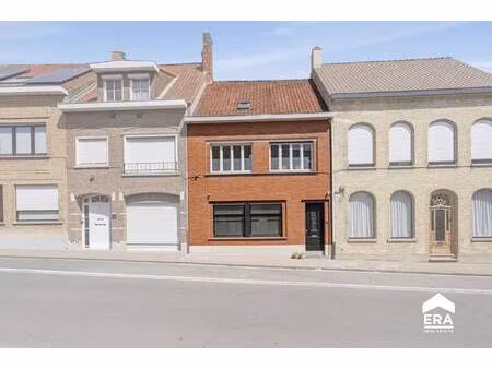 huis te koop in poperinge met 3 slaapkamers