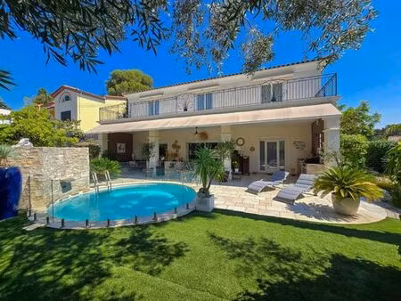 villa de 6 pièces de luxe en vente saint-raphaël  france