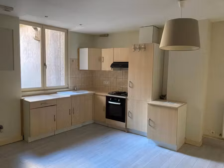 appartement à louer 3 pièces 53 m² - montbéliard (25) - 525€