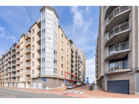 appartement te koop in blankenberge met 2 slaapkamers