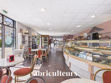 vente commerce 177 m² pélissanne (13330)