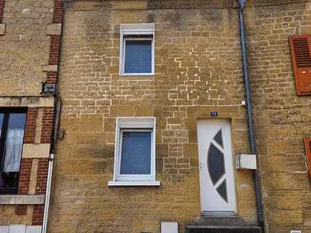maison de campagne à nouvion-sur-meuse (08160)