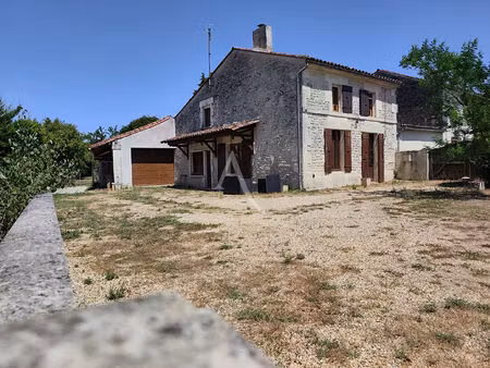 vente maison 4 pièces  104.00m²  le seure