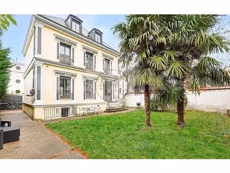 maison de 4 chambres de luxe en vente à saint-mandé  île-de-france