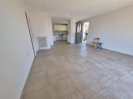 location maison 3 pièces 67m² combourg 35270
