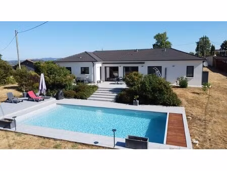 maison figeac 6 pièce(s) 125 m2