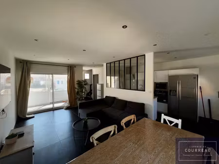 location meublée maison 4 pièces 73.35 m² à montpellier (34000)  1 500 €
