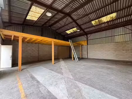 location locaux professionnels 0 pièces 253 m² à sens (89100)  1 210 €
