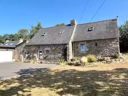 coup de cœur : longère en pierre pleine de charme avec jardin - maël-carhaix