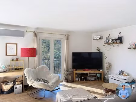 roquebrune-cap-martin - 3p de 68m2 avec extérieur couvert + parking - quartier résidentiel