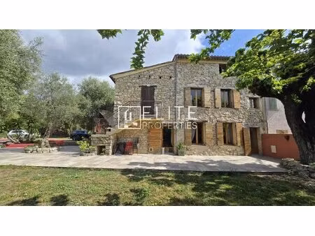 maison en pierre 233m² & piscine + dépendances - grasse