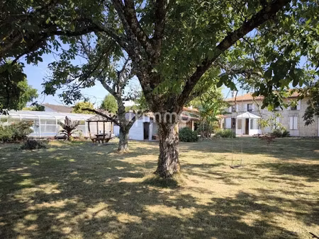 vente maison 5 pièces 280 m² à cezac (33620)  270 000 €
