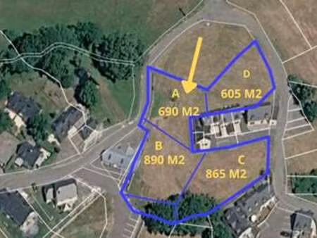 vente terrain à sazos (65120) : à vendre / 690m² sazos