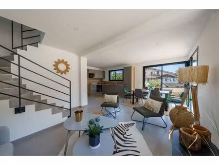 maison de 3 chambres de luxe en vente à anthy-sur-léman  france