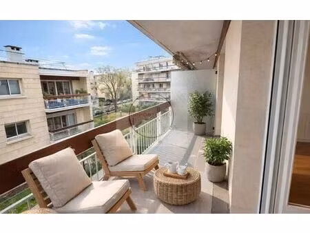 appartement de luxe 2 chambres en vente à nogent-sur-marne  france
