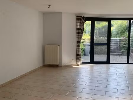 appartement te huur in hoegaarden met 2 slaapkamers
