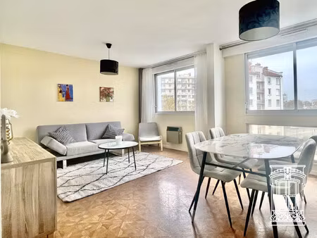 location appartement 2 pièces 59m² lyon 8ème