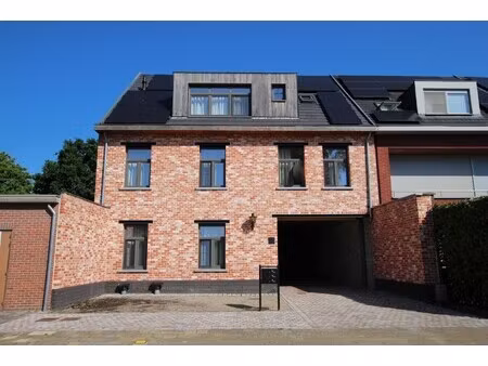 appartement te huur in zoersel met 1 slaapkamer