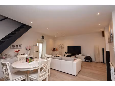 location appartement 3 pièces  55.83m²  grisy