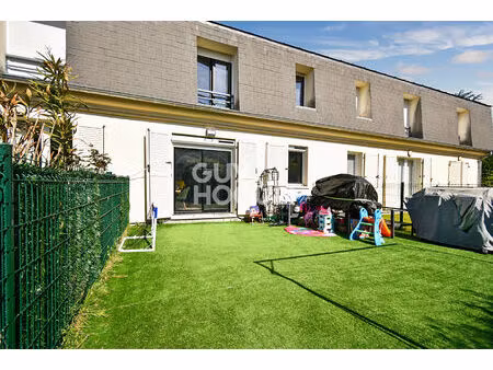 superbe duplex de 75 m² avec terrain privatif de 40 m² 