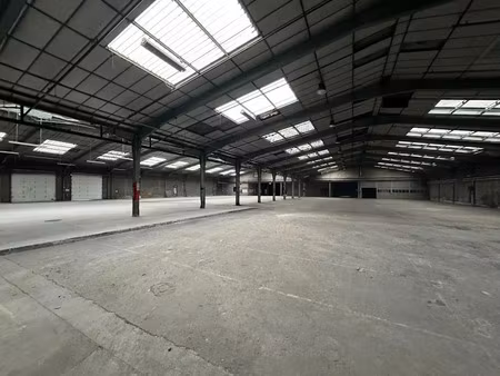 vente locaux professionnels 412 m² à canteleu (76380)  262 500 €