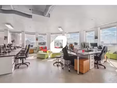 location bureaux 223 m²