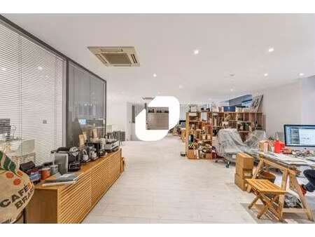 location bureaux 150 m²