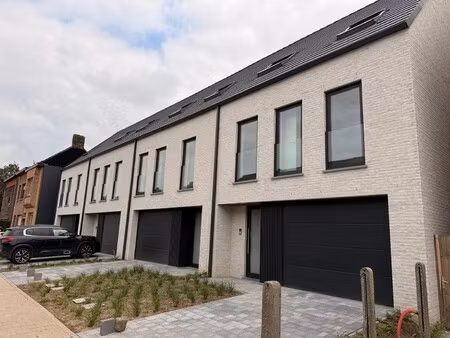 huis te huur in boechout met 3 slaapkamers