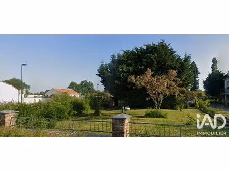 terrain à bâtir à saint-étienne-de-mer-morte (44270)