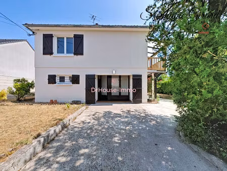 saran - maison familiale avec espace indépendant  jardin et fort potentiel !