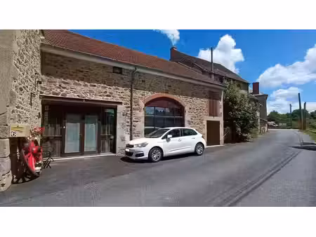 vente ferme 7 pièces 233 m² à mainsat (23700)  145 000 €