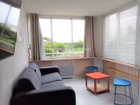 location meublée appartement 2 pièces 33 m² à sète (34200)  447 €